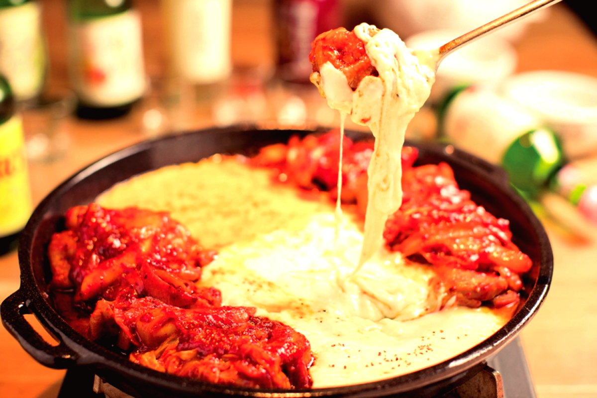 KOREAN DINING ロックストック 西中洲店｜ナッセ福岡