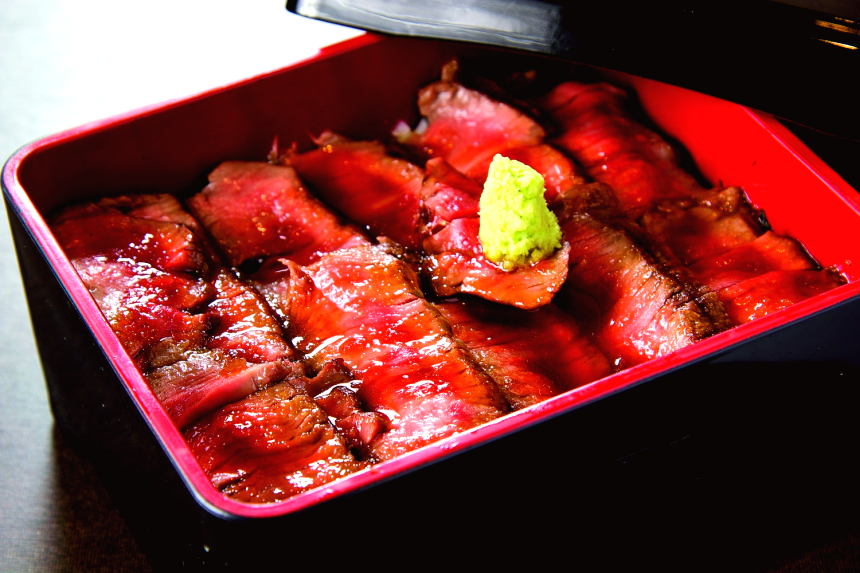 ステーキハウス 听 ポンド ナッセ福岡