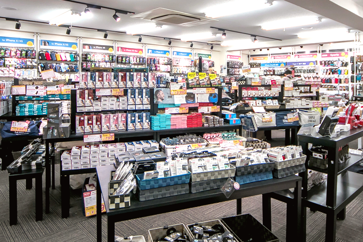 LEPLUS OUTLET （ルプラスアウトレット）福岡天神｜ナッセ福岡