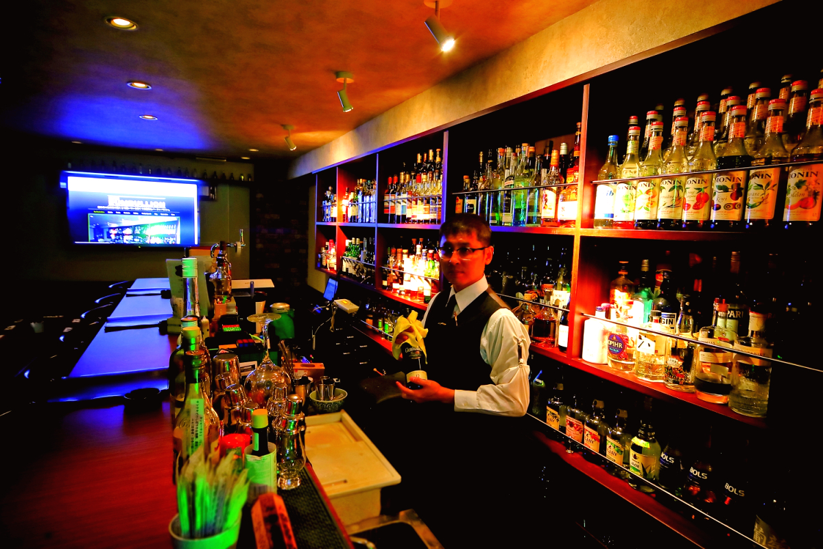 BAR Rumbullion （バー ランバリオン）